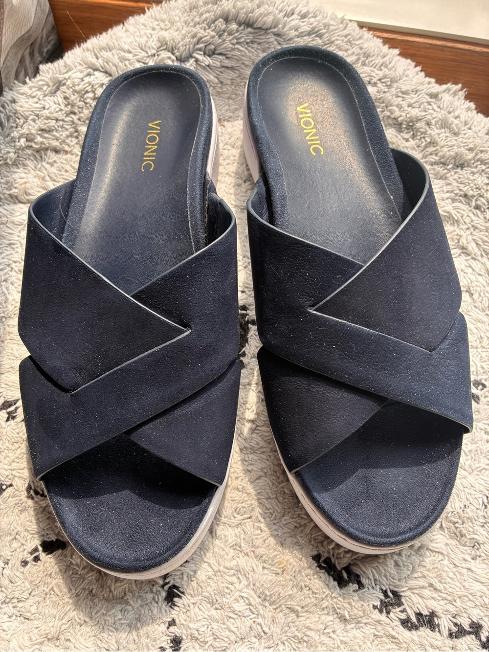 Vionic Slide Sandals Size 9.5